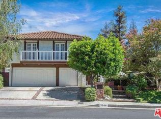 2944 Bottlebrush Dr, Los Angeles, CA 90077