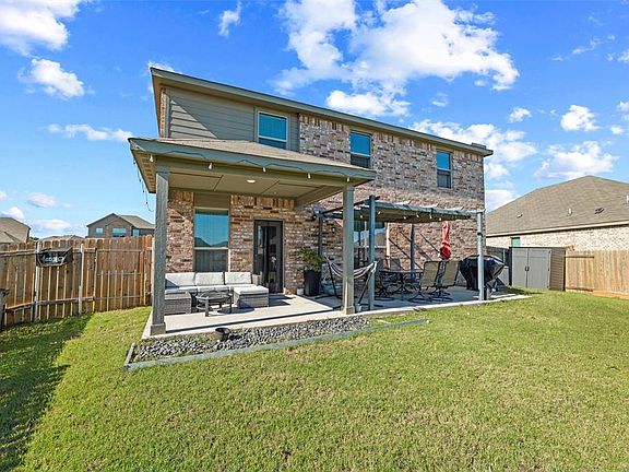 3rd image of 1157 Beaverwood Ln #1157
