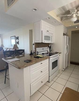 5th image of 801 S Federal Hwy APT 1011
