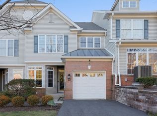 73 Loft Dr, Martinsville, NJ 08836