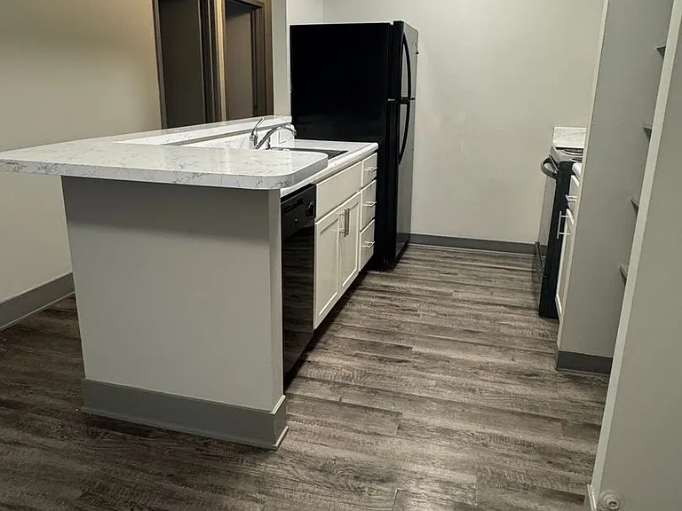 The Village at Gray's Lake Apartments - Des Moines — Photo 91
