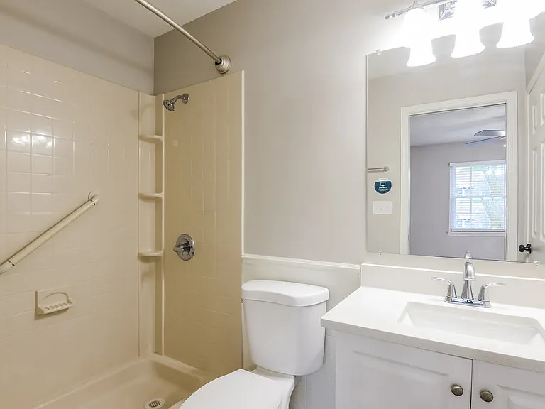 7352 Southern Lakes Dr — Photo 10