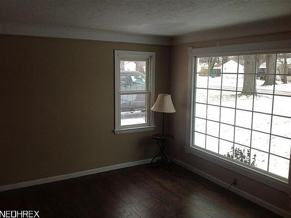 4th image of 6027 Glasgow St