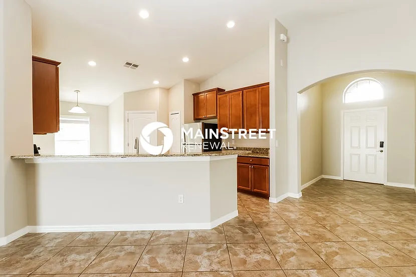 10083 Penwood Way — Photo 3