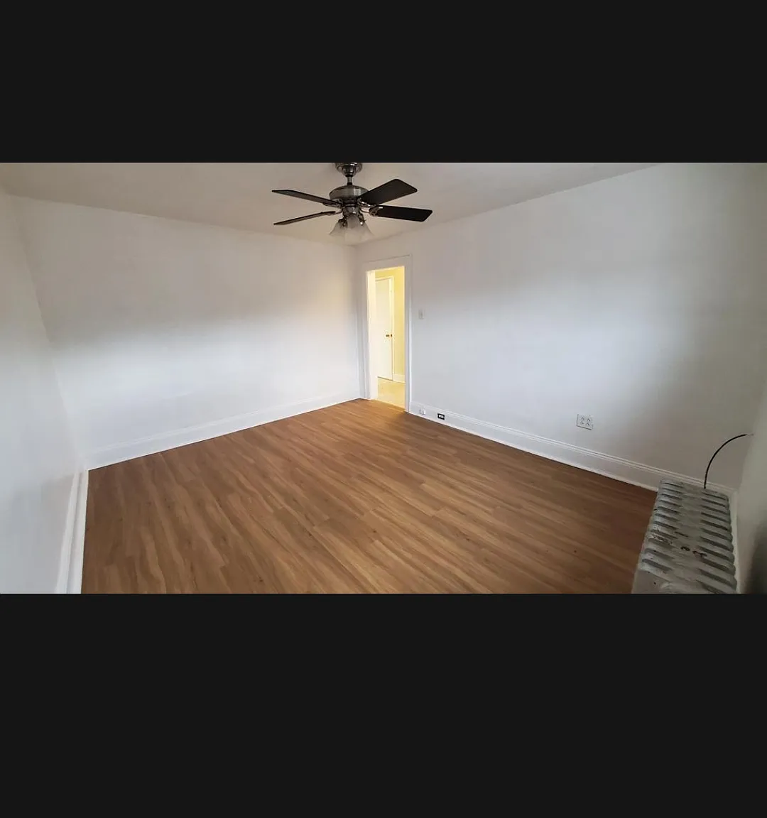 1 bed, 700 sqft, $900 — Photo 3