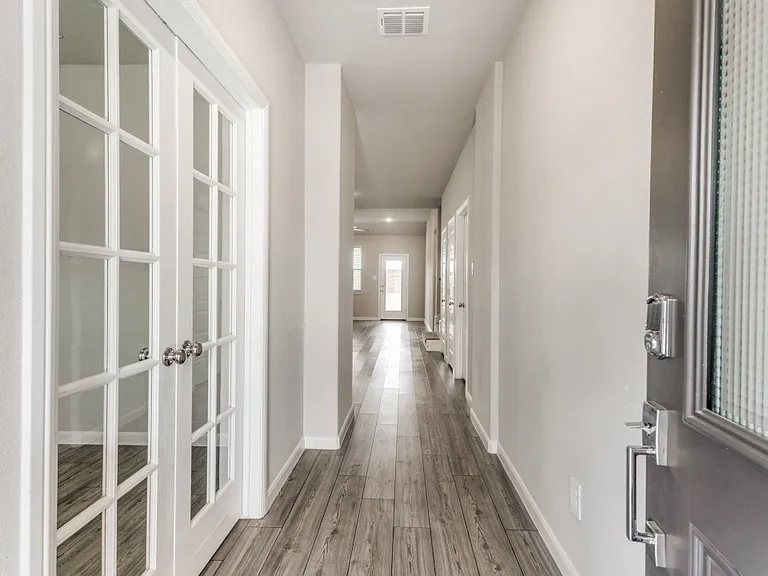 5427 Big Thicket Ln — Photo 16