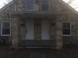 130 S Jackson St APT A, Athens, TN 37303