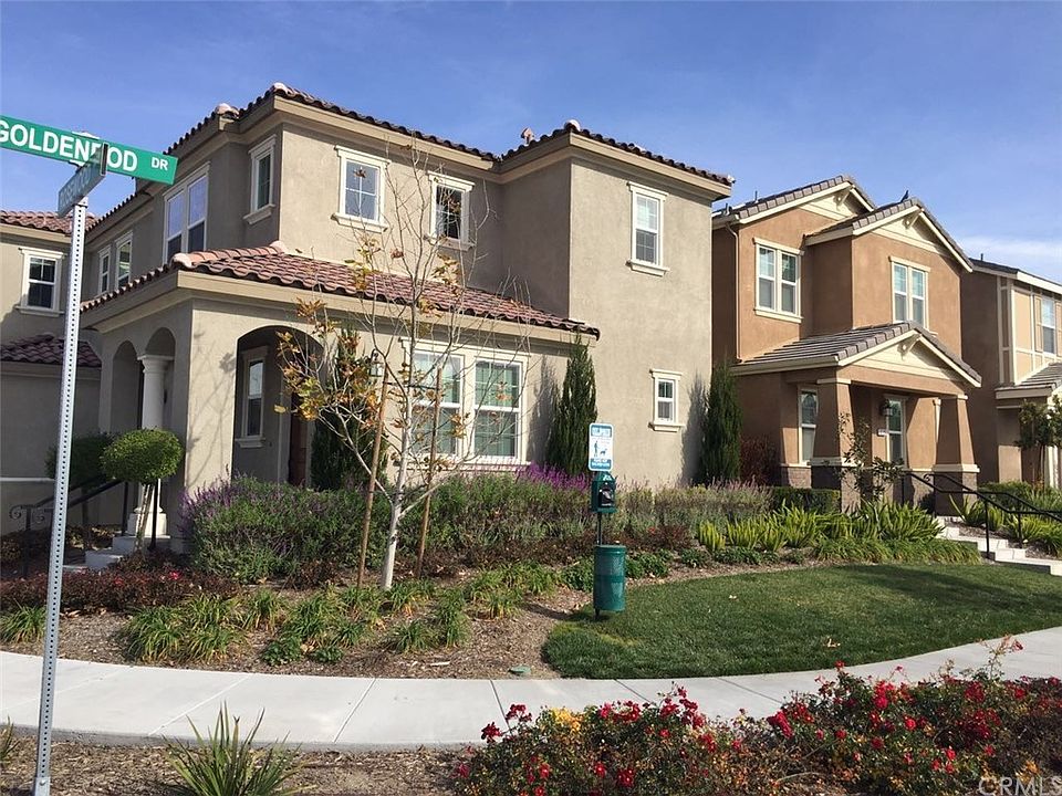 1st image of 6120 Rosewood Way