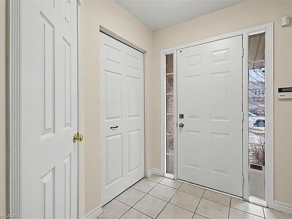 3rd image of 3 Sandcreek Ln