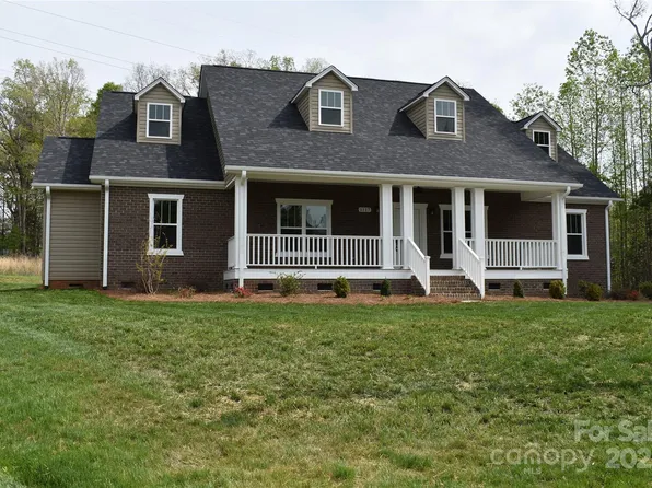 1117 Shadowmoss Ct, Salisbury, NC 28147