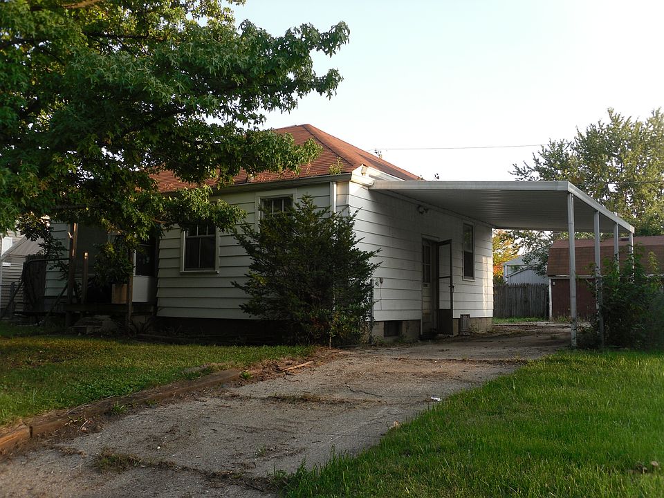 2nd image of 5409 E 20th Pl
