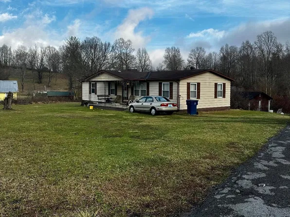 525 S 35th St, Middlesboro, KY 40965