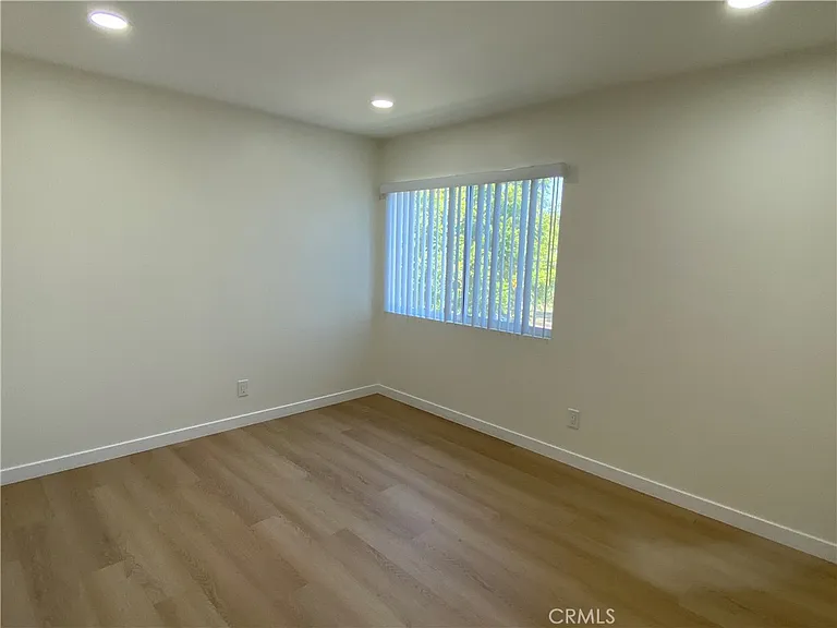 629 N Alamo St — Photo 8