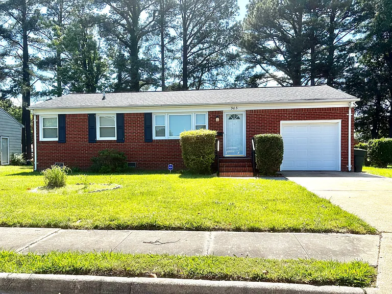 903 Homestead Ave — Photo 1