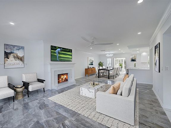 4th image of 1060 S Ocean Blvd APT 3