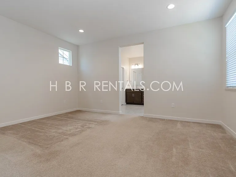 99 E Ramsey Dr — Photo 15