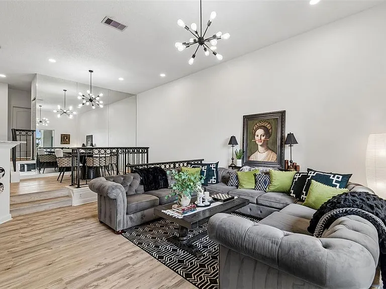 728 Coral Reef Dr #728 — Photo 4