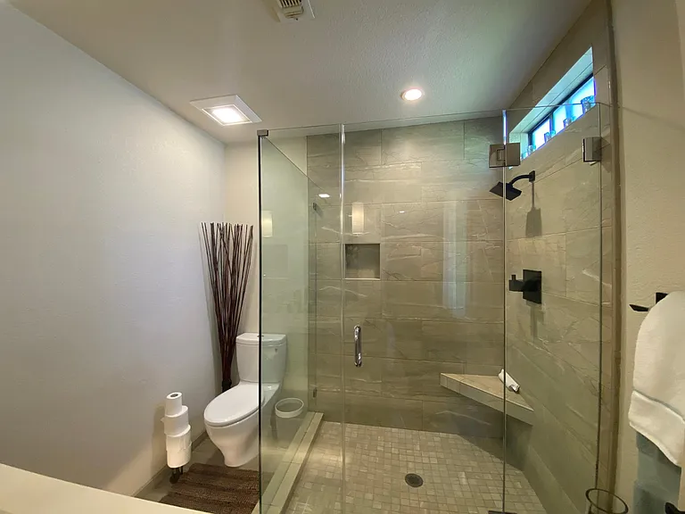 208 Vista Ct #208 — Photo 16