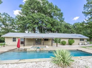 1977 County Road 813, Nacogdoches, TX 75964