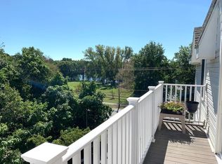 34 Burnham Rd #403, Methuen, MA 01844
