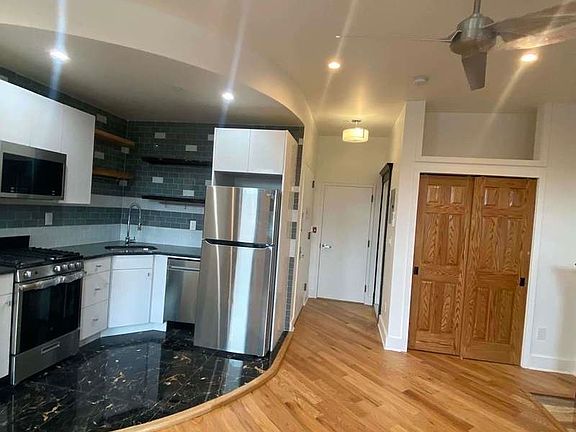 2nd image of 1304 Dean St #2R