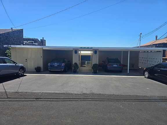 3rd image of 421 Golden Gate Ave