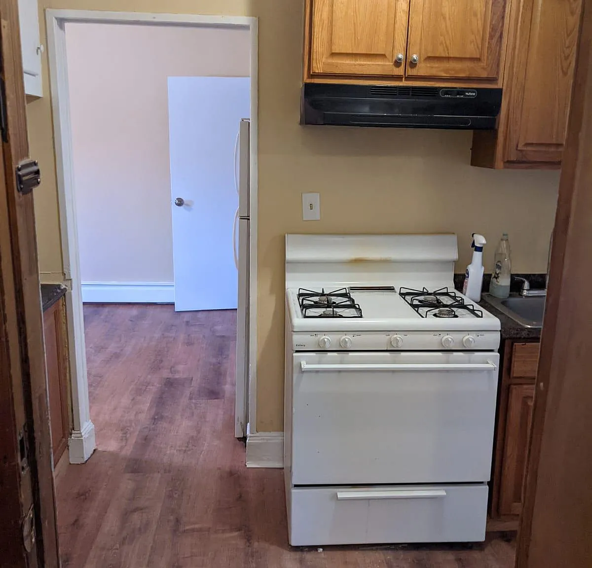 2 bed, 1200 sqft, $1,850 — Photo 3