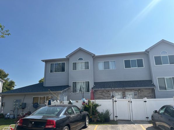 381 Park Ridge Ln UNIT A