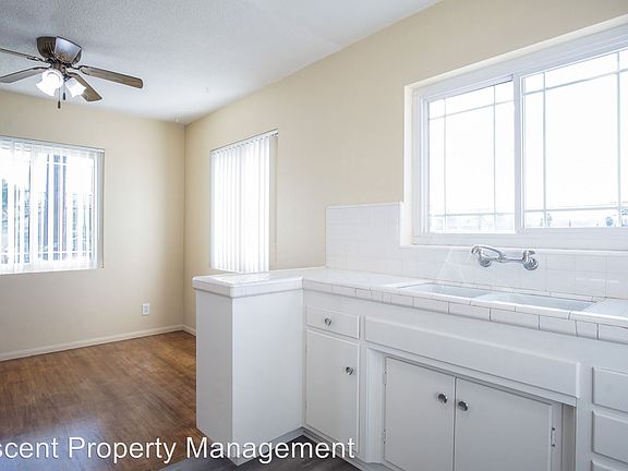4th image of 110 W Renette Ave APT 10
