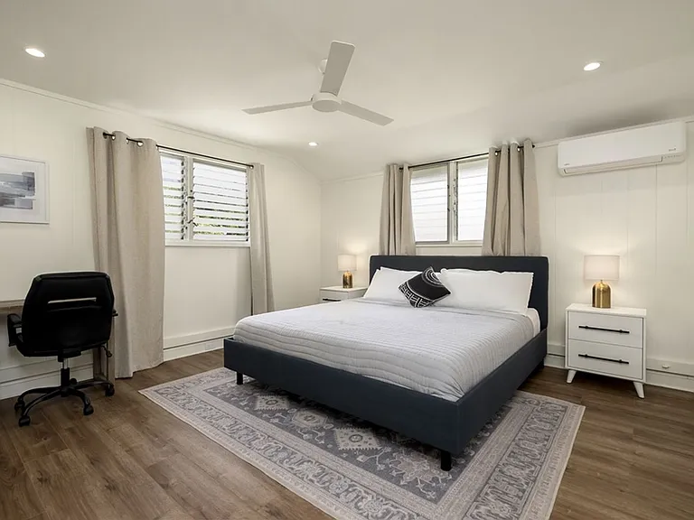 230 Paiko Dr — Photo 17