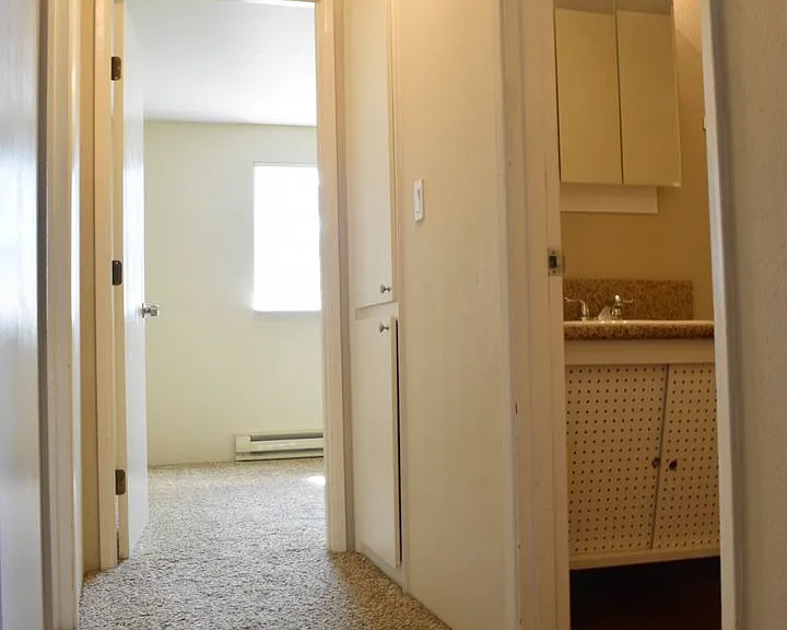 Coolidge Fourplex — Photo 13