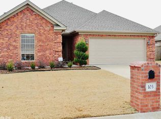 103 Adrienne Ct, Maumelle, AR 72113