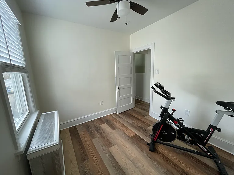 bedroom #1