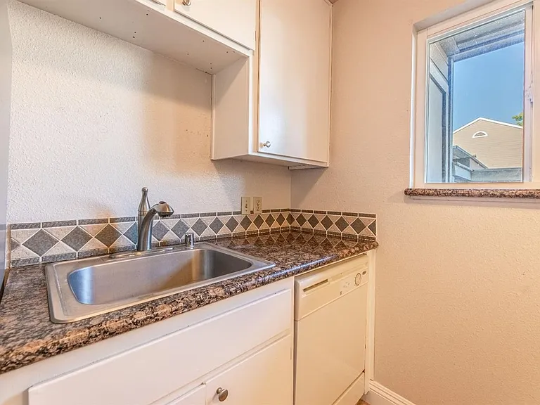 9101 Newhall Dr #45 — Photo 14