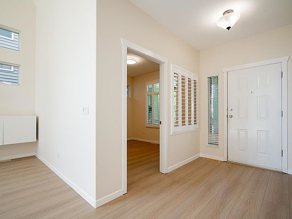 3rd image of 20182 70th Ave