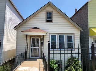 8933 S Houston Ave, Chicago, IL 60617