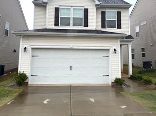 16 Corsica Ct, Simpsonville, SC 29681