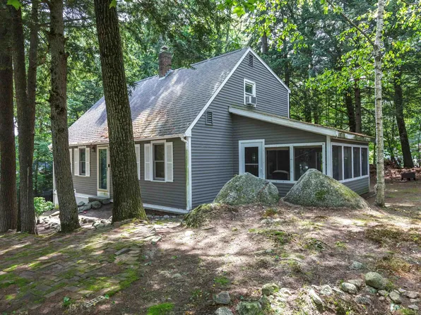 103 Hillside Drive, Henniker, NH 03242
