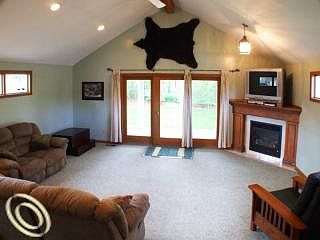 Move In Condition!