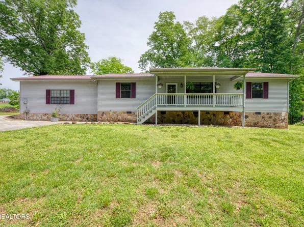 528 Water Oak Dr, Seymour, TN 37865