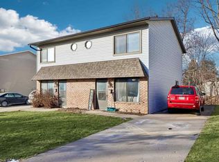 838-840 Page St, Iowa City, IA 52240