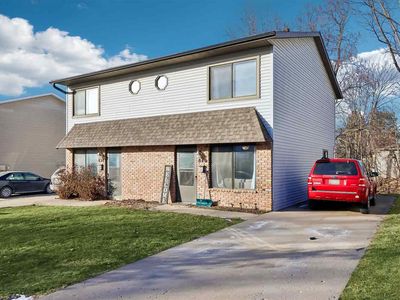 838-840 Page St, Iowa City, IA, 52240