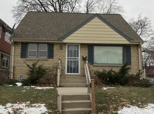 3877 N 76th St, Milwaukee, WI 53222
