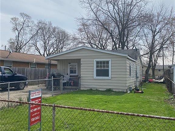 2nd image of 2436 Guernsey Dell Ave