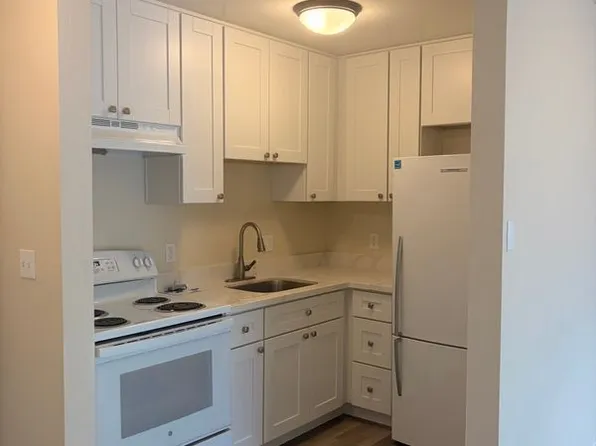 33 Atlas Ave APT 11, San Jose, CA 95126