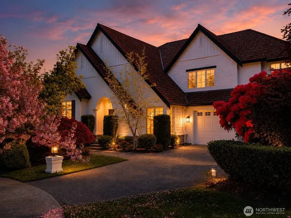 35204 SE Augusta Place, Snoqualmie, WA 98065