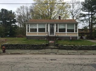 35 Anderson St, Taunton, MA 02780