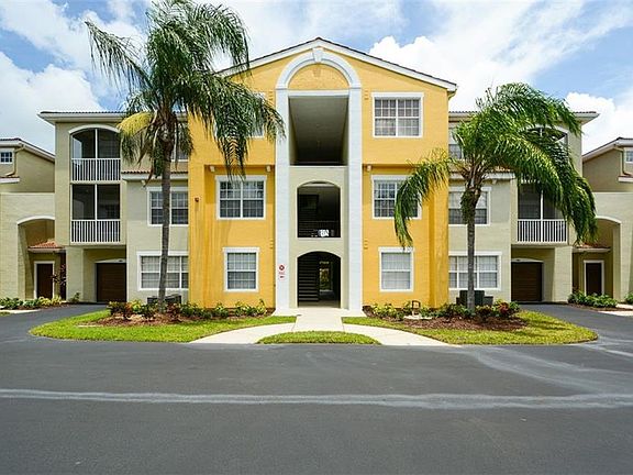 3rd image of 5401 Bentgrass Dr #1201