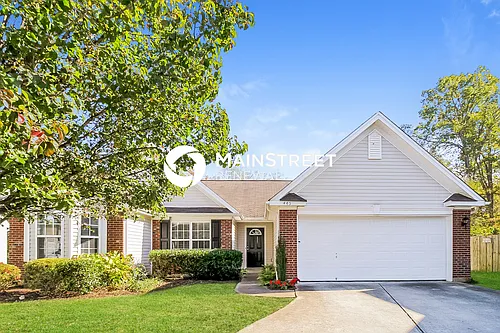 445 Bangor Dr Photo 1