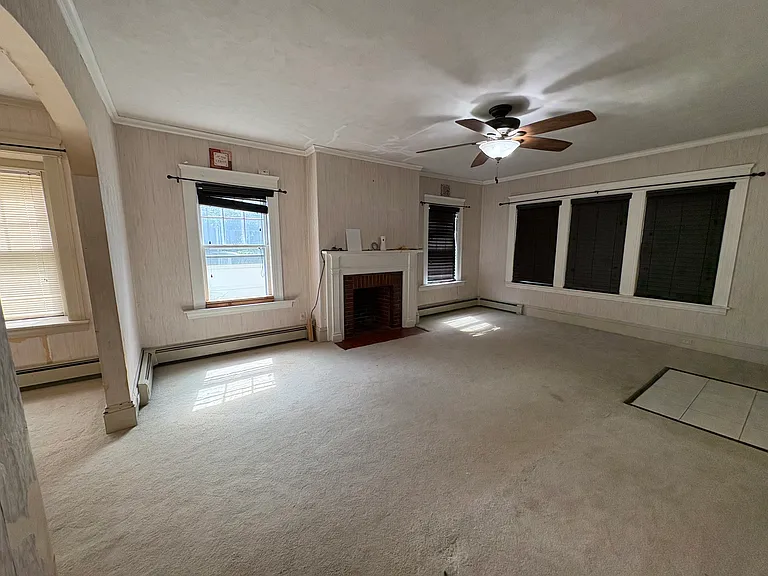 14 Rupert St #1 — Photo 4